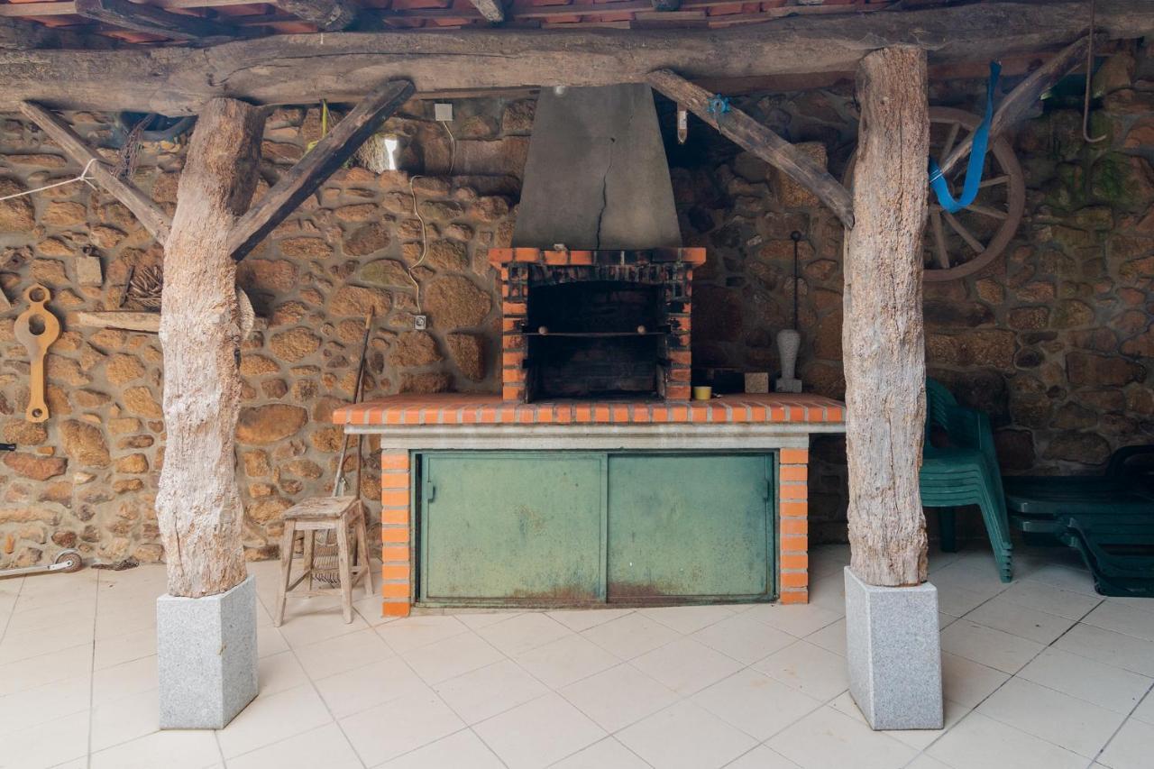 Casa Outeiro De Cima - Casa Rustica Tipica Serrana - Seia - Serra Da Estrela Bagian luar foto